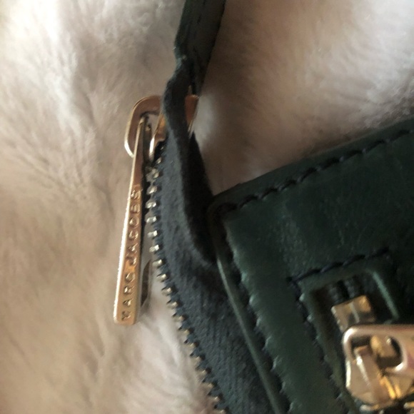 Marc Jacobs Vintage green wallet brand new never used - Picture 6 of 7